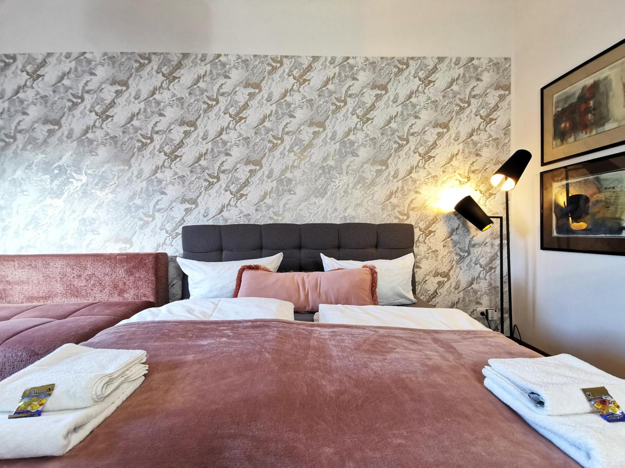 Bohnapartments Steigerwald - Natur In Der Stadt - Vollausstattung - Wlan - Gratis Parkplaetze Érfurt Exterior foto